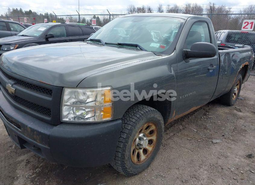Photo 2 of 2011 Chevrolet Silverado 1500 WORK TRUCK (VIN 1GCNKPEA3BZ180258)