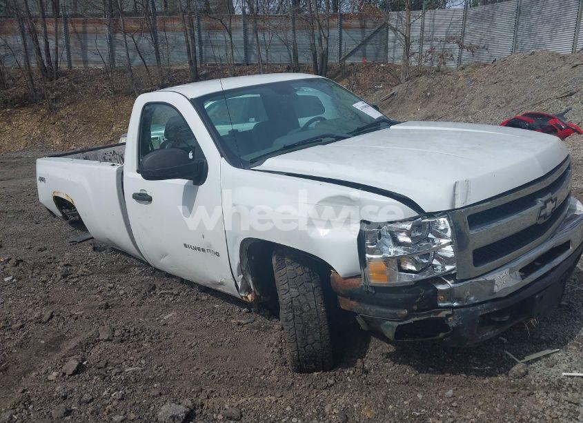 2011 Chevrolet Silverado 1500 WORK TRUCK (VIN 1GCNKPEA4BZ111224) main photo