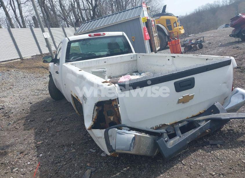 Photo 3 of 2011 Chevrolet Silverado 1500 WORK TRUCK (VIN 1GCNKPEA4BZ111224)