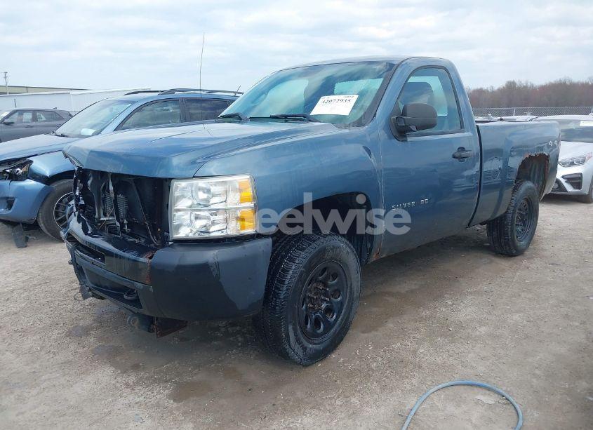 Photo 2 of 2011 Chevrolet Silverado 1500 WORK TRUCK (VIN 1GCNKPEA7BZ113291)