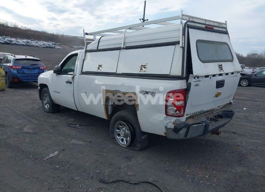 Photo 3 of 2013 Chevrolet Silverado 1500 WORK TRUCK (VIN 1GCNKPEA7DZ288109)