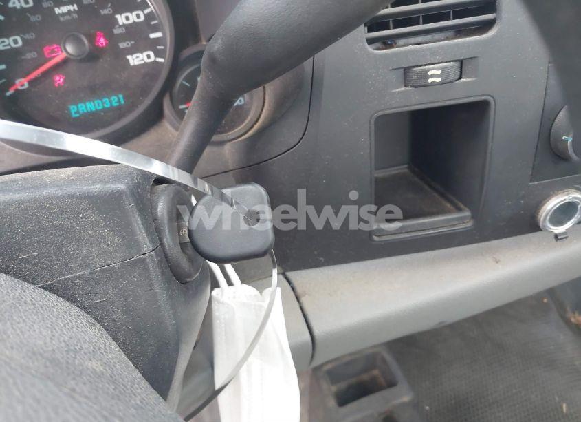 Photo 11 of 2011 Chevrolet Silverado 1500 WORK TRUCK (VIN 1GCNKPEA8BZ323334)