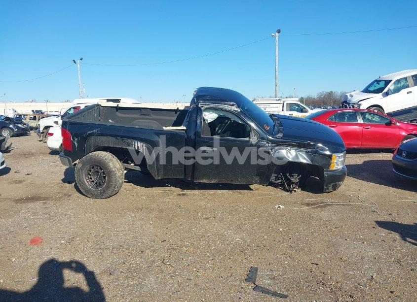Photo 13 of 2011 Chevrolet Silverado 1500 WORK TRUCK (VIN 1GCNKPEA9BZ336268)