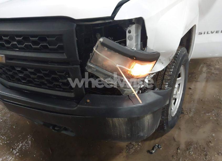 Photo 6 of 2015 Chevrolet Silverado 1500 WT (VIN 1GCNKPEH9FZ363831)