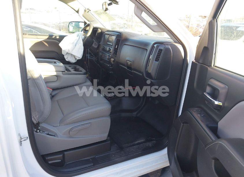 Photo 5 of 2015 Chevrolet Silverado 1500 WT (VIN 1GCNKPEH9FZ419718)