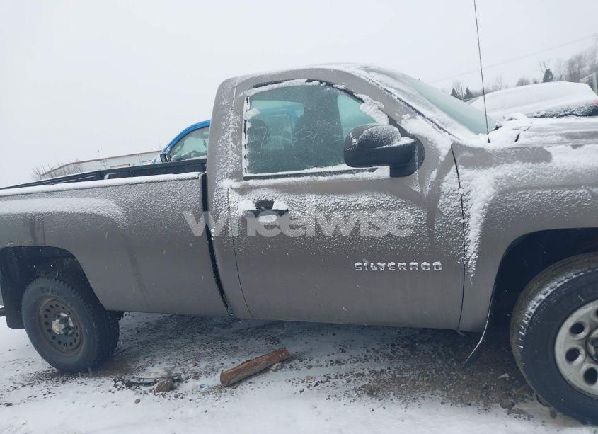 Photo 13 of 2013 Chevrolet Silverado 1500 WORK TRUCK (VIN 1GCNKPEX1DZ195056)