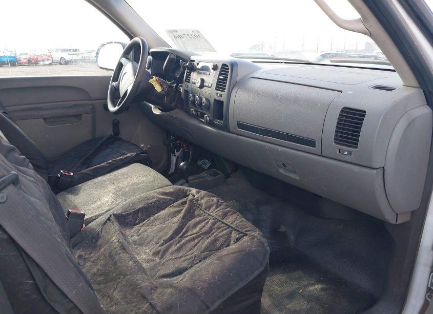 Photo 5 of 2011 Chevrolet Silverado 1500 WORK TRUCK (VIN 1GCNKPEX6BZ457005)