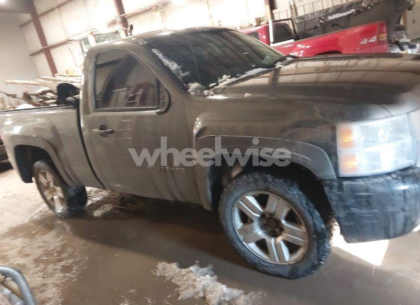 Photo 13 of 2011 Chevrolet Silverado 1500 WORK TRUCK (VIN 1GCNKPEX7BZ346088)