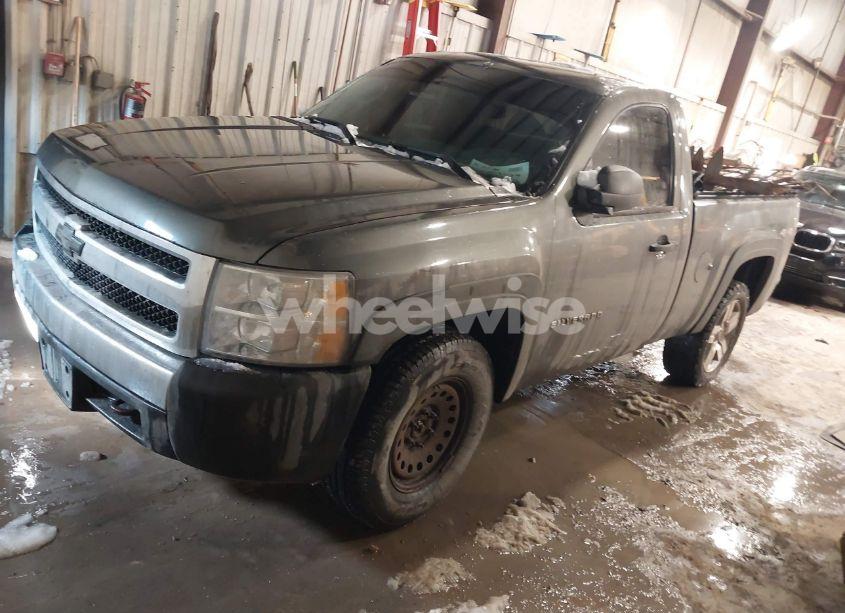 Photo 2 of 2011 Chevrolet Silverado 1500 WORK TRUCK (VIN 1GCNKPEX7BZ346088)