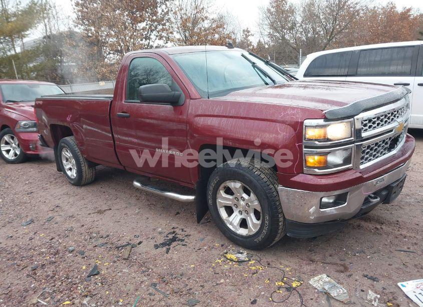 2014 Chevrolet Silverado 1500 1LT (VIN 1GCNKREC1EZ153402) main photo
