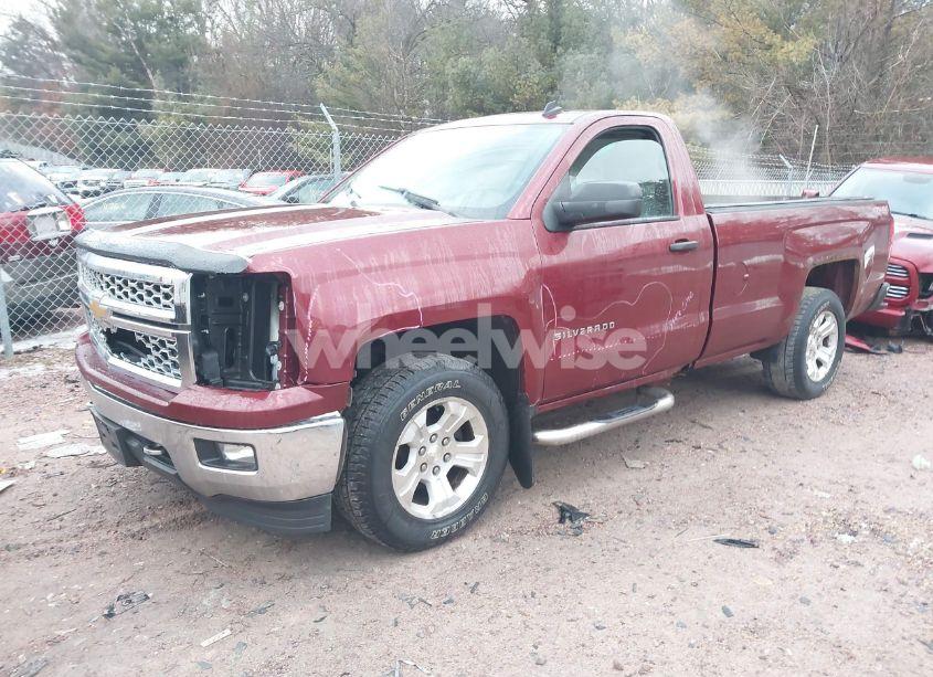 Photo 2 of 2014 Chevrolet Silverado 1500 1LT (VIN 1GCNKREC1EZ153402)