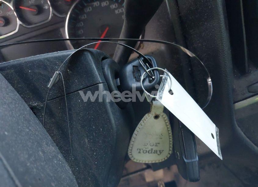 Photo 11 of 2015 Chevrolet Silverado 1500 2LT (VIN 1GCNKREC3FZ233348)