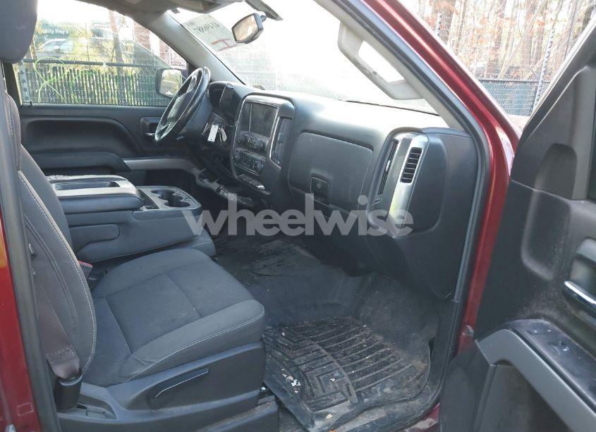 Photo 5 of 2015 Chevrolet Silverado 1500 2LT (VIN 1GCNKREC3FZ233348)