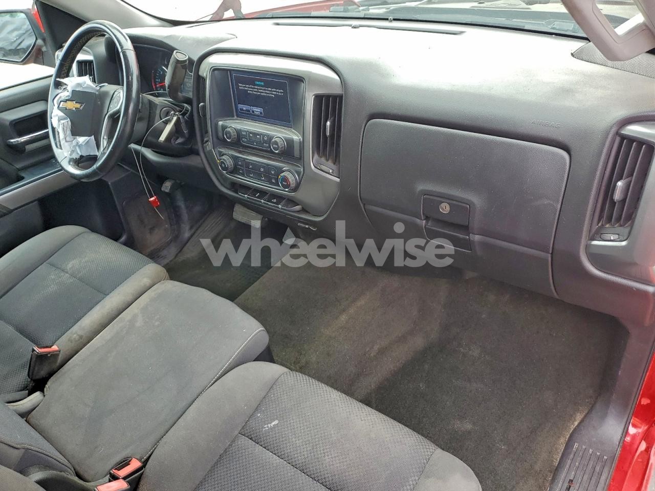 Photo 8 of 2018 CHEVROLET SILVERADO K1500 LT (VIN 1GCNKREC7JZ190819)