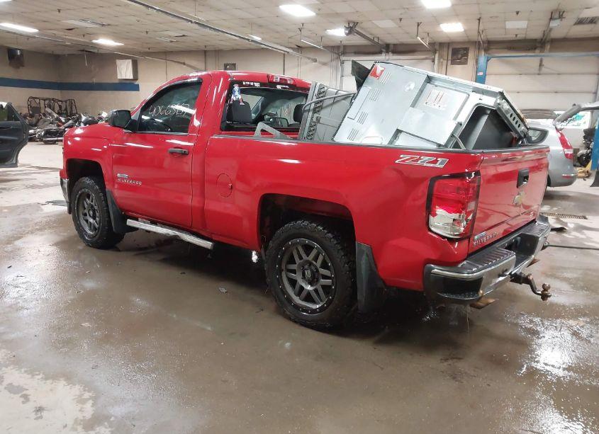 Photo 3 of 2014 Chevrolet Silverado 1500 2LT (VIN 1GCNKREC8EZ355931)