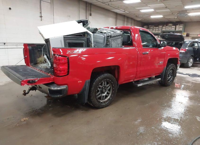 Photo 4 of 2014 Chevrolet Silverado 1500 2LT (VIN 1GCNKREC8EZ355931)