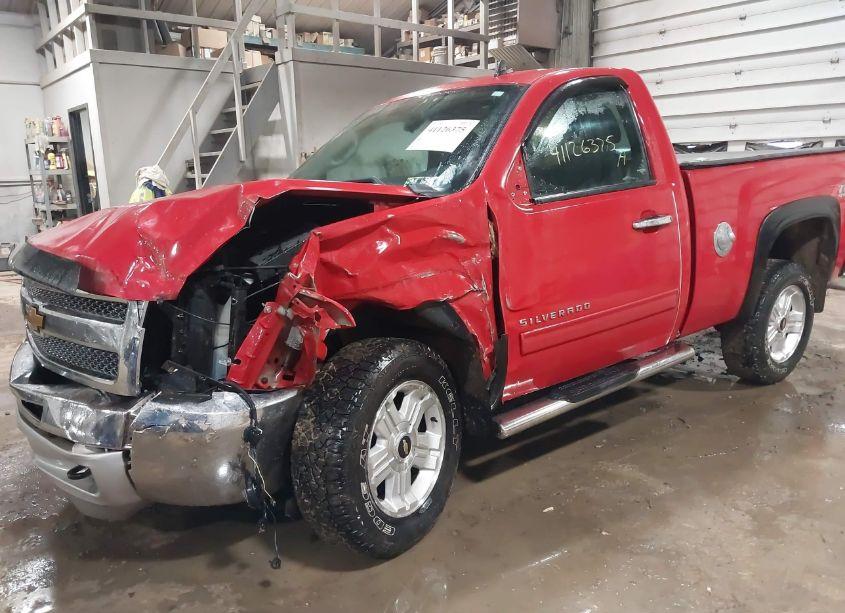 Photo 2 of 2012 Chevrolet Silverado 1500 LT (VIN 1GCNKSE01CZ348894)