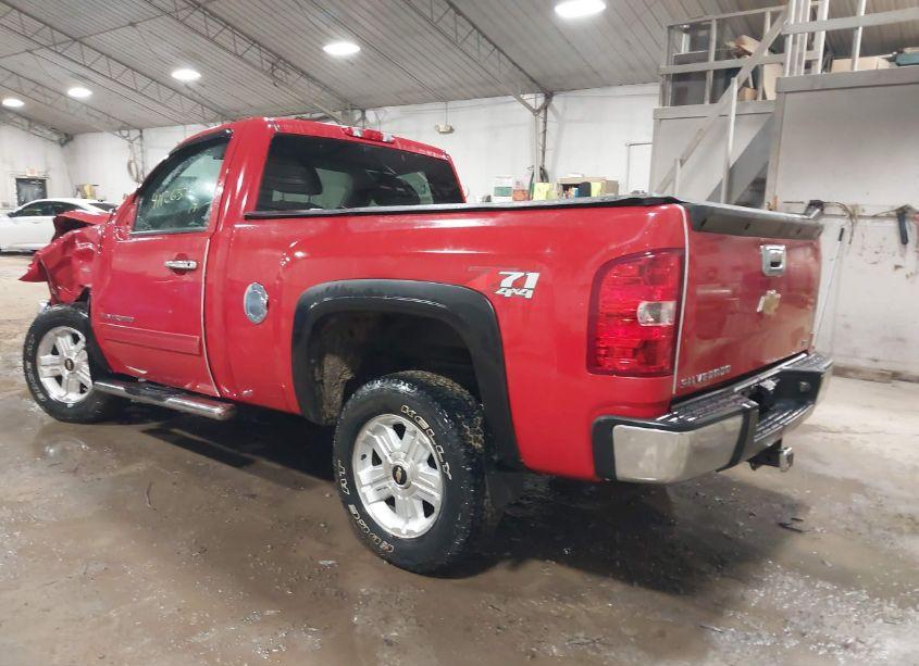 Photo 3 of 2012 Chevrolet Silverado 1500 LT (VIN 1GCNKSE01CZ348894)