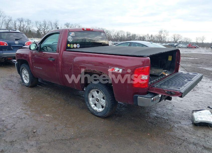 Photo 3 of 2013 Chevrolet Silverado 1500 LT (VIN 1GCNKSE01DZ168655)