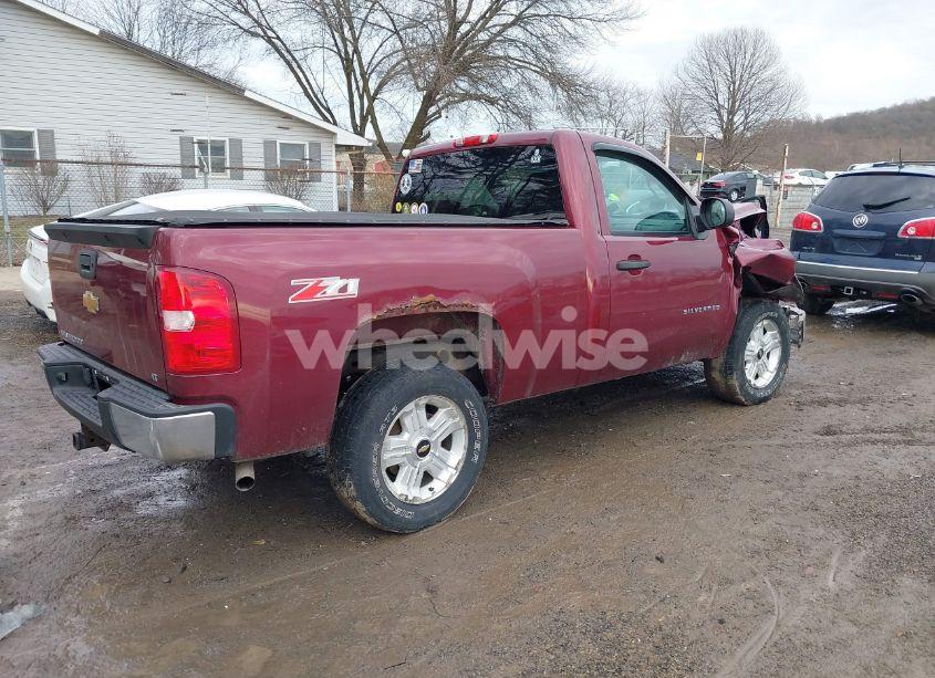 Photo 4 of 2013 Chevrolet Silverado 1500 LT (VIN 1GCNKSE01DZ168655)