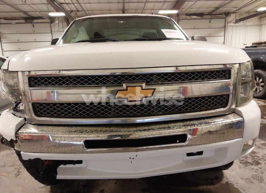 Photo 6 of 2013 Chevrolet Silverado 1500 LT (VIN 1GCNKSE02DZ169359)