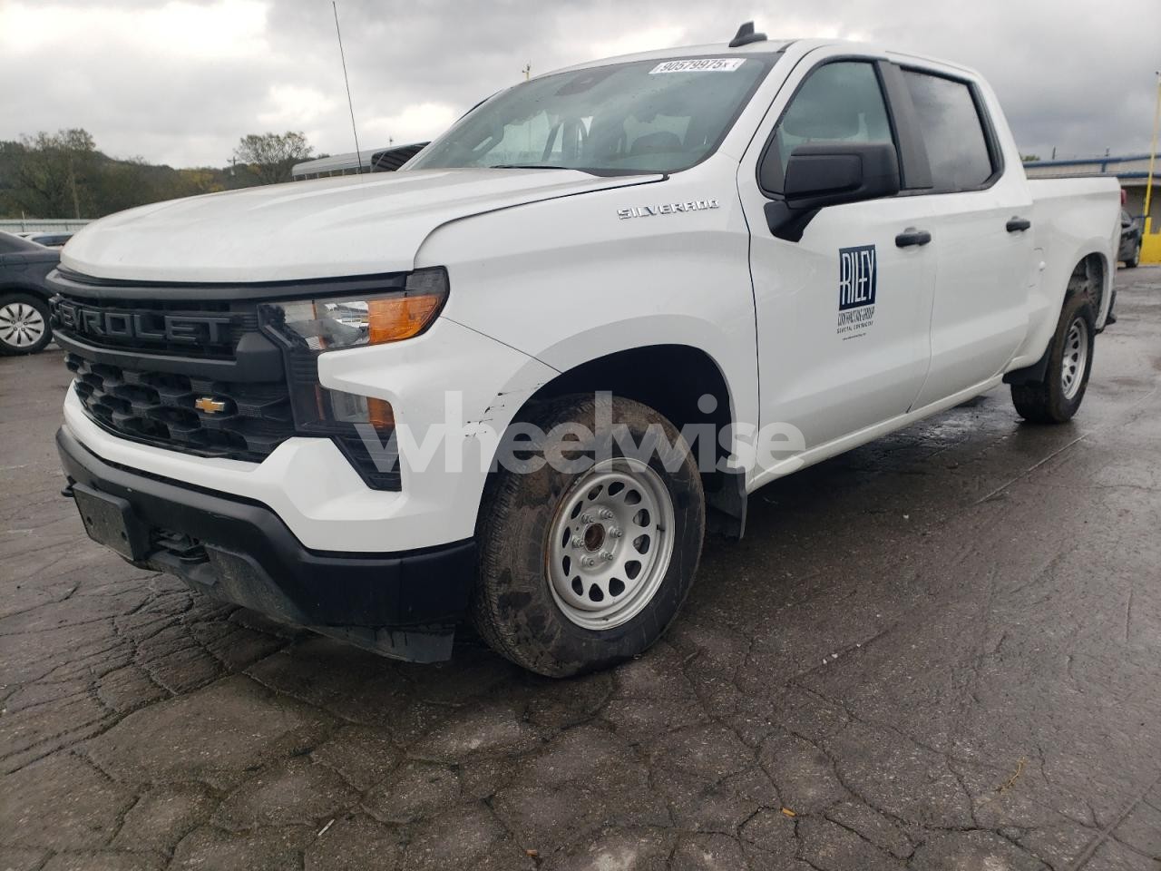 2024 CHEVROLET SILVERADO C1500 (VIN 1GCPAAEK0RZ225006) main photo