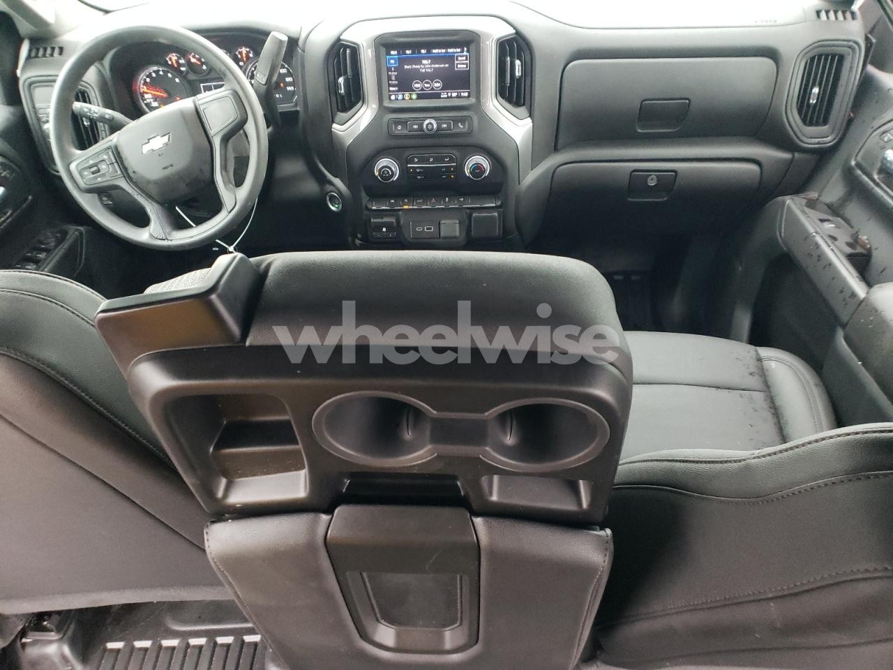 Photo 8 of 2024 CHEVROLET SILVERADO C1500 (VIN 1GCPAAEK0RZ225006)