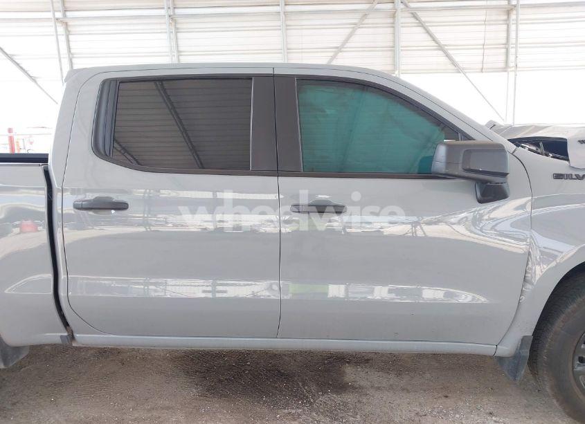 Photo 13 of 2024 Chevrolet Silverado 1500 2WD SHORT BED CUSTOM (VIN 1GCPABEK0RZ328996)