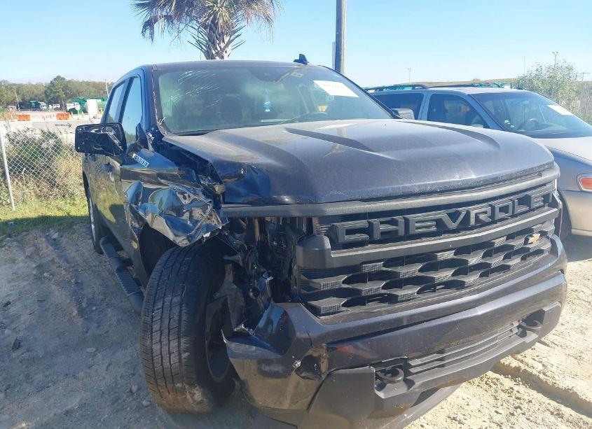2022 Chevrolet Silverado 1500 2WD SHORT BED CUSTOM (VIN 1GCPABEK1NZ519000) main photo