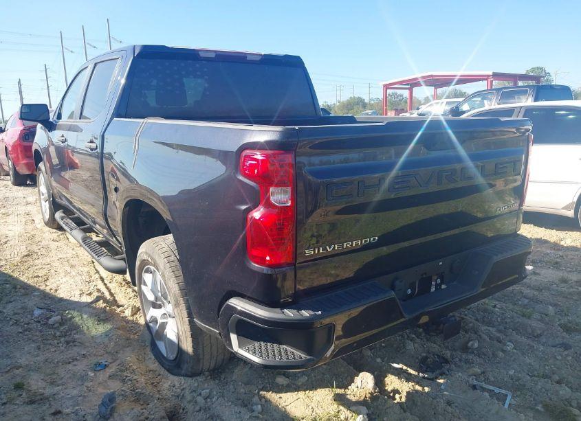 Photo 3 of 2022 Chevrolet Silverado 1500 2WD SHORT BED CUSTOM (VIN 1GCPABEK1NZ519000)