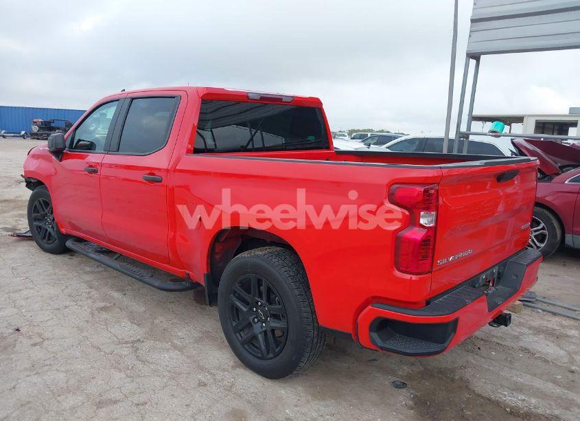 Photo 3 of 2022 Chevrolet Silverado 1500 2WD SHORT BED CUSTOM (VIN 1GCPABEK1NZ601597)