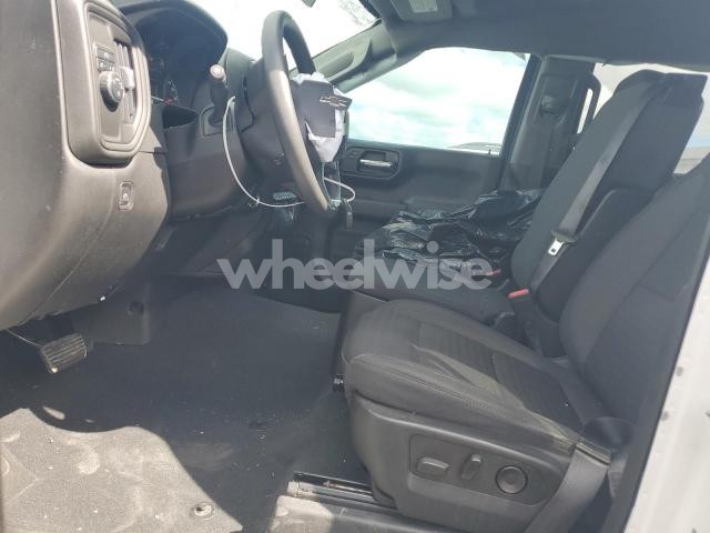 Photo 3 of 2022 CHEVROLET SILVERADO C1500 CUSTOM (VIN 1GCPABEK2NZ513531)