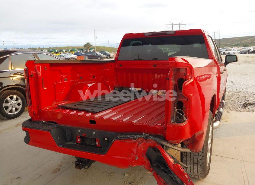 Photo 4 of 2022 Chevrolet Silverado 1500 2WD SHORT BED CUSTOM (VIN 1GCPABEK3NZ632205)