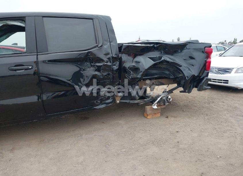 Photo 6 of 2024 Chevrolet Silverado 1500 (VIN 1GCPABEK3RZ211378)