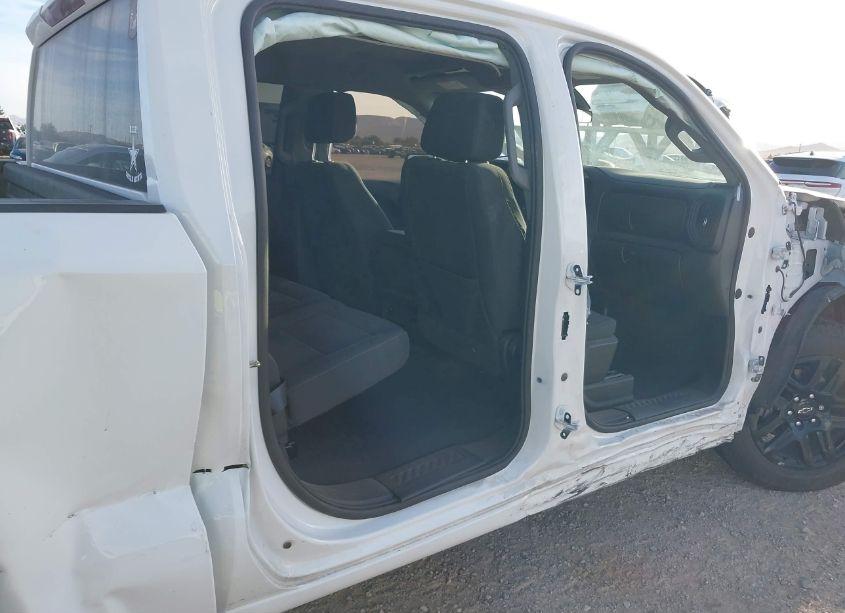 Photo 6 of 2022 Chevrolet Silverado 1500 2WD SHORT BED CUSTOM (VIN 1GCPABEK6NZ520367)