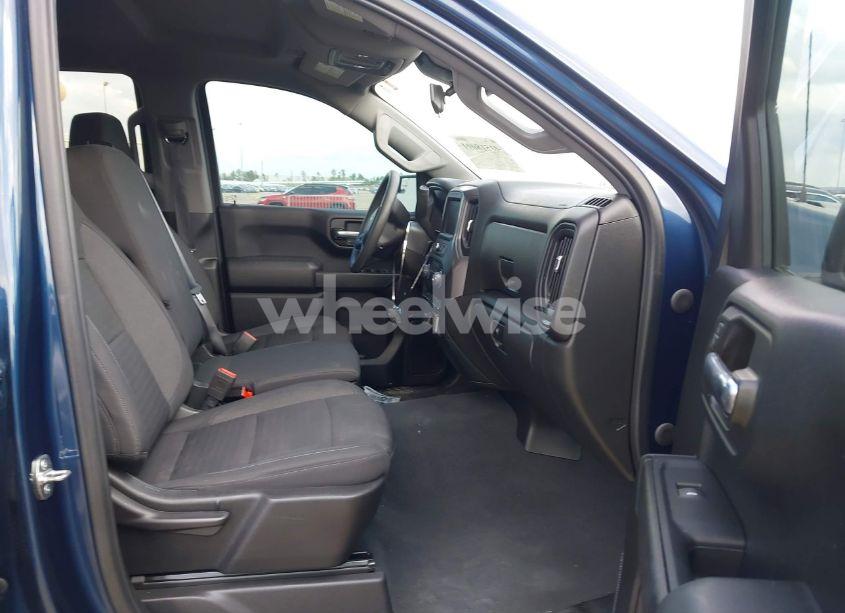 Photo 5 of 2022 Chevrolet Silverado 1500 2WD SHORT BED CUSTOM (VIN 1GCPABEK6NZ543535)