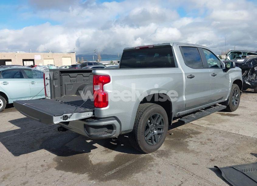 Photo 4 of 2024 Chevrolet Silverado 1500 2WD SHORT BED CUSTOM (VIN 1GCPABEK7RZ239913)