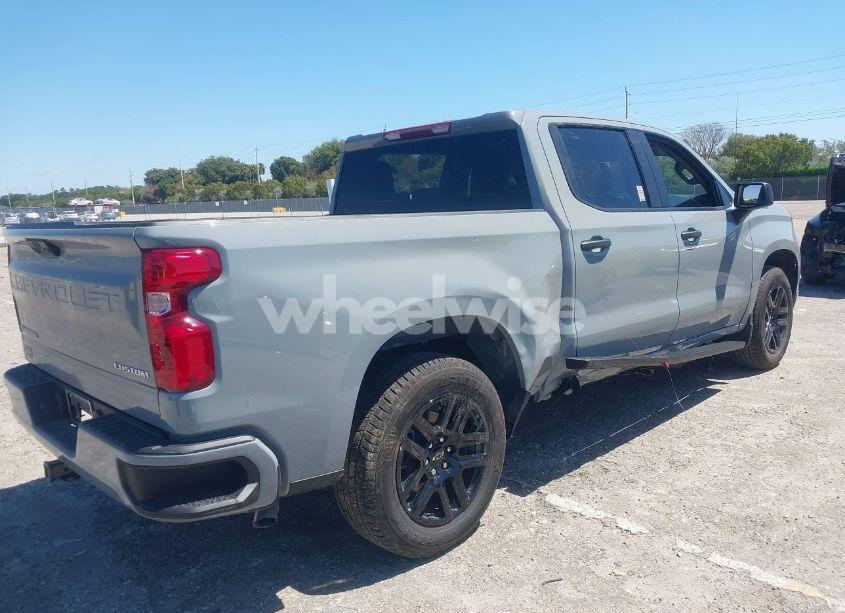 Photo 4 of 2024 Chevrolet Silverado 1500 (VIN 1GCPABEK7RZ406786)