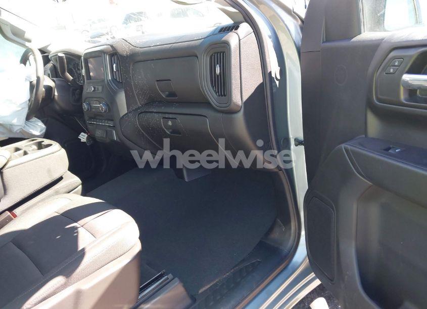 Photo 5 of 2025 Chevrolet Silverado 1500 2WD SHORT BED CUSTOM (VIN 1GCPABEK8SZ201449)