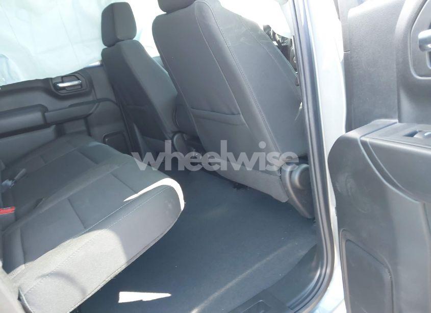 Photo 8 of 2025 Chevrolet Silverado 1500 2WD SHORT BED CUSTOM (VIN 1GCPABEK8SZ201449)