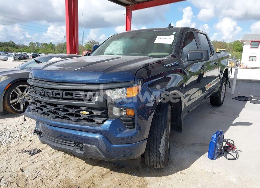 Photo 2 of 2022 Chevrolet Silverado 1500 2WD SHORT BED CUSTOM (VIN 1GCPABEK9NZ606935)