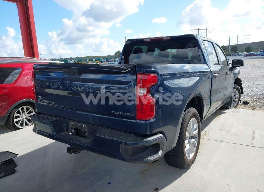 Photo 4 of 2022 Chevrolet Silverado 1500 2WD SHORT BED CUSTOM (VIN 1GCPABEK9NZ606935)