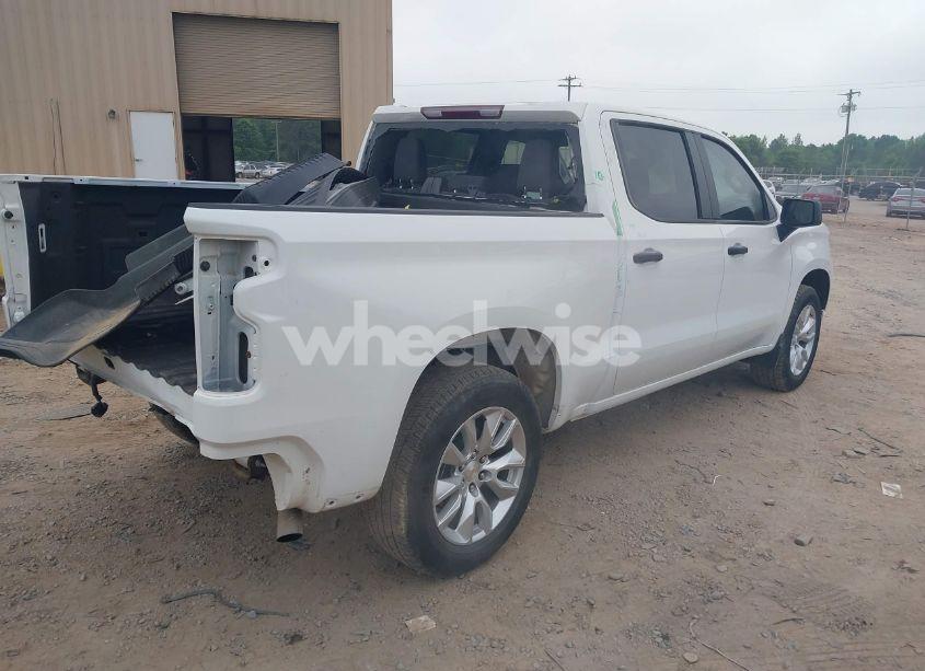 Photo 4 of 2024 Chevrolet Silverado 1500 2WD SHORT BED CUSTOM (VIN 1GCPABEKXRZ297160)