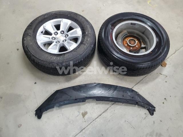 Photo 8 of 2025 CHEVROLET SILVERADO C1500 LT (VIN 1GCPACED0SZ115494)