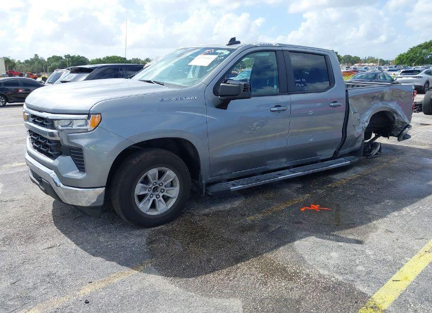 Photo 2 of 2024 Chevrolet Silverado 1500 2WD STANDARD BED LT (VIN 1GCPACED1RZ175312)