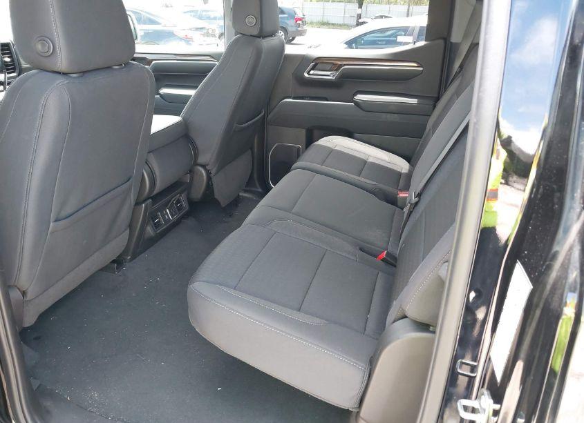 Photo 8 of 2024 Chevrolet Silverado 1500 2WD STANDARD BED LT (VIN 1GCPACED2RZ190224)