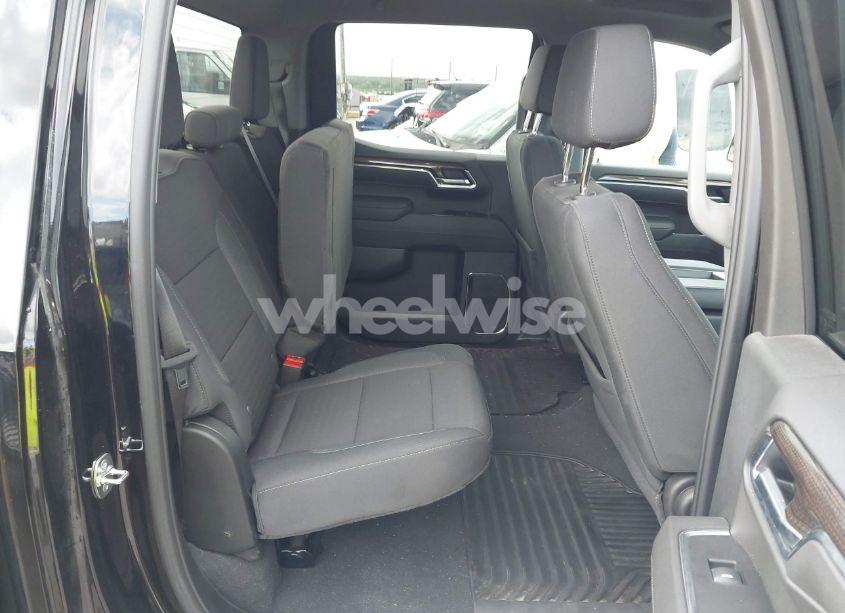 Photo 8 of 2025 Chevrolet Silverado 1500 2WD SHORT BED LT (VIN 1GCPACED2SZ120745)