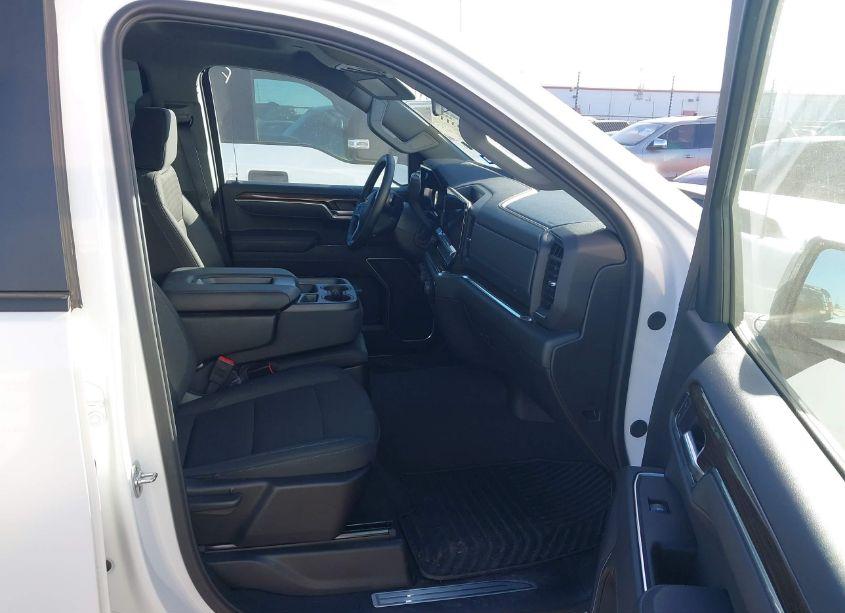 Photo 5 of 2025 Chevrolet Silverado 1500 2WD SHORT BED LT (VIN 1GCPACED2SZ124262)