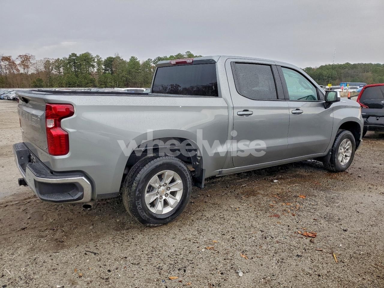 Photo 3 of 2025 CHEVROLET SILVERADO C1500 LT (VIN 1GCPACED2SZ130692)