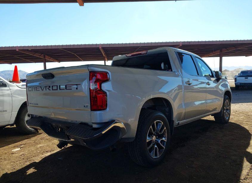 Photo 4 of 2022 Chevrolet Silverado 1500 2WD SHORT BED LT (VIN 1GCPACED3NZ508474)